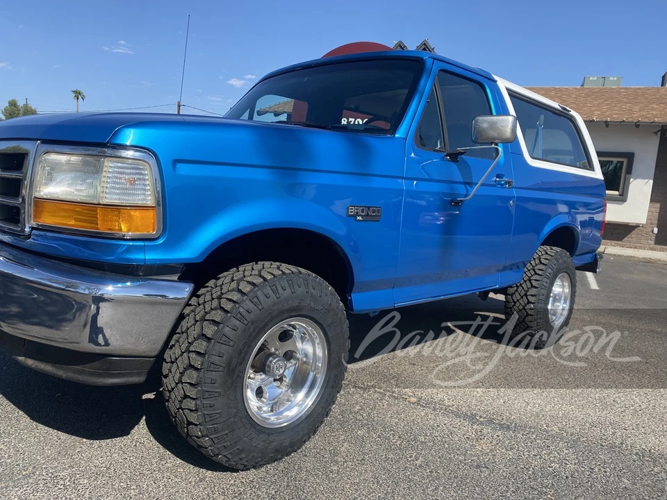 1995 Ford Bronco 5th Gen - Image 6 of 16
