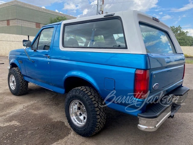 1995 Ford Bronco 5th Gen - Image 2 of 16