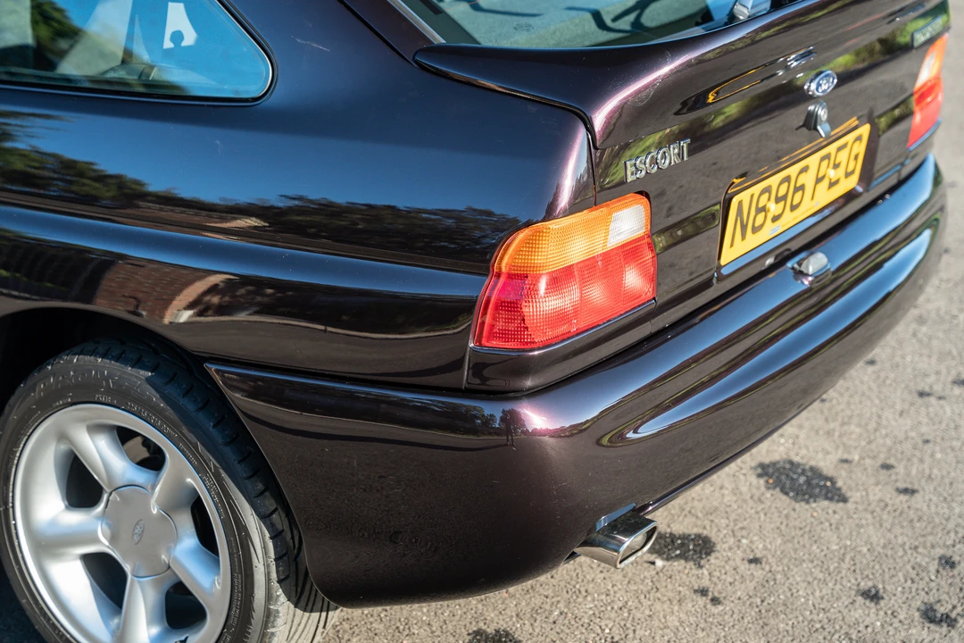1995 Ford Escort RS Cosworth - Image 28 of 31