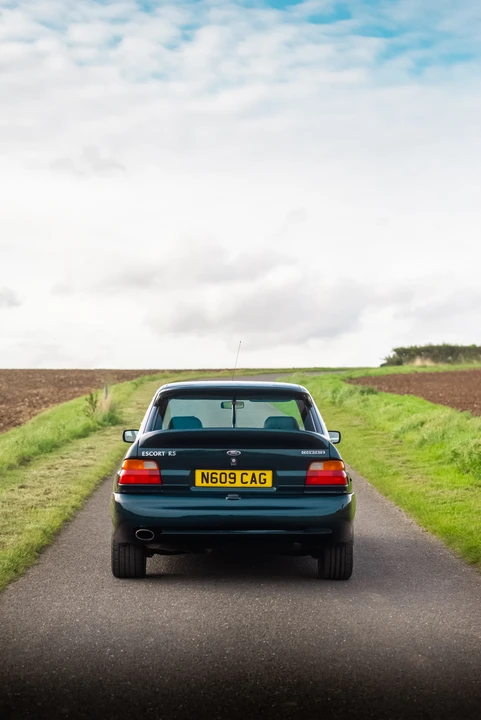 1995 Ford Escort RS Cosworth - Image 26 of 31