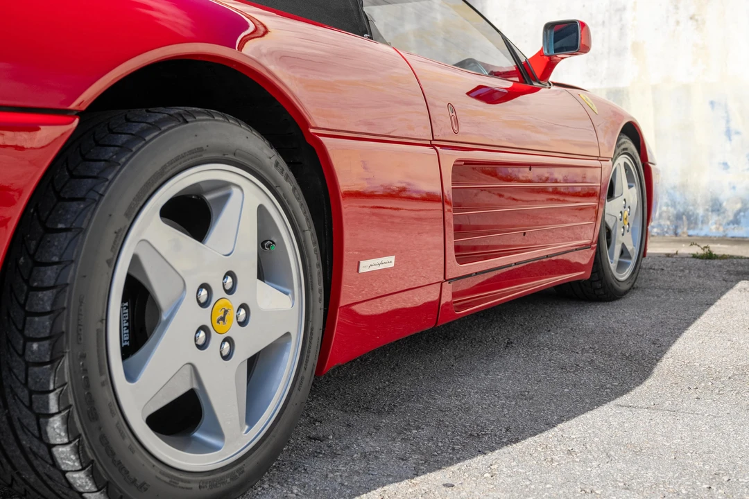 1995 Ferrari 348 Spider - Image 26 of 31