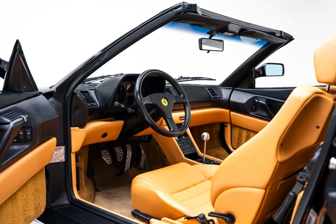1995 Ferrari 348 Spider - Image 2 of 12