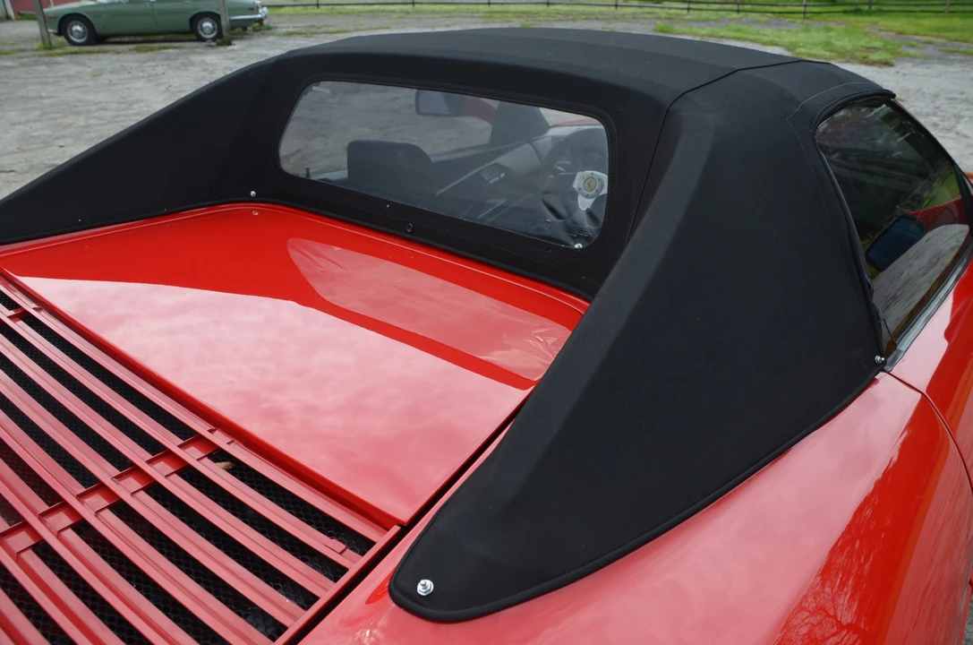 1995 Ferrari 348 Spider - Image 25 of 31