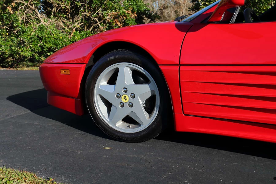 1995 Ferrari 348 Spider - Image 18 of 31