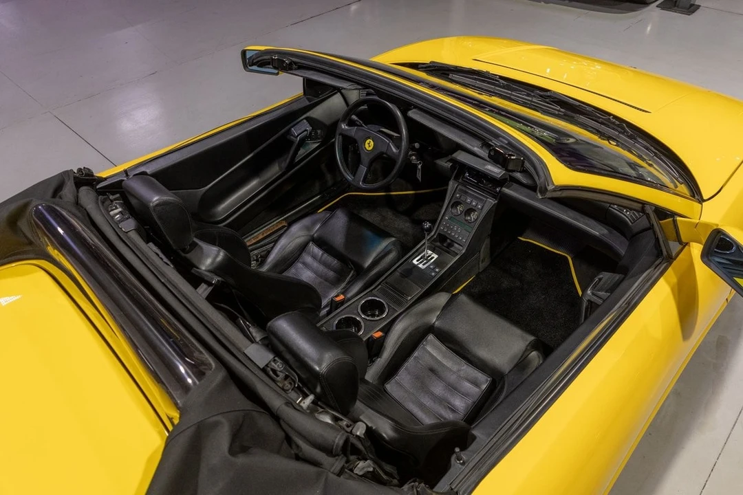 1995 Ferrari 348 Spider - Image 2 of 31