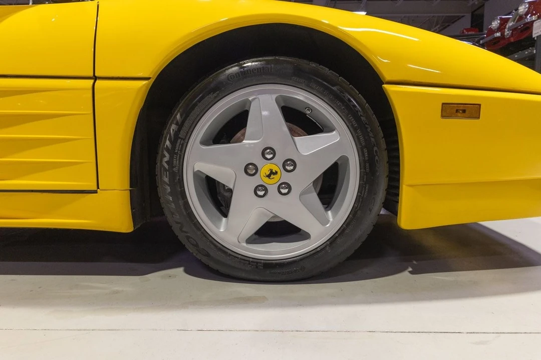 1995 Ferrari 348 Spider - Image 30 of 31