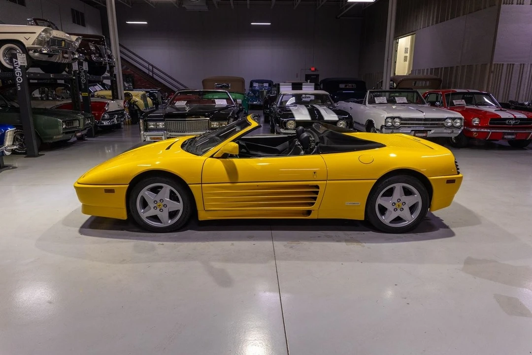 1995 Ferrari 348 Spider - Image 22 of 31