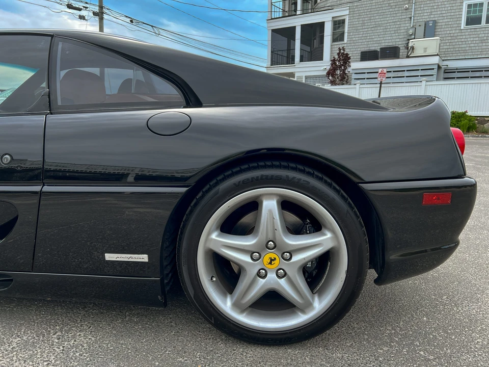 1995 Ferrari F355 Berlinetta - Image 27 of 31