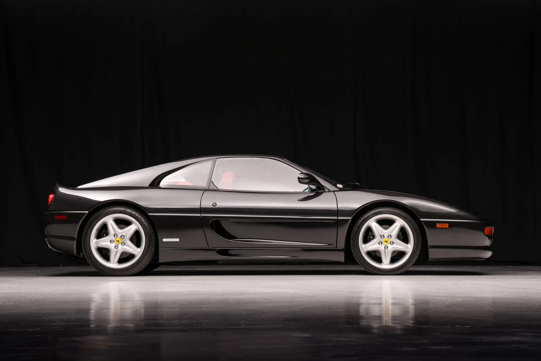 1995 Ferrari F355 Berlinetta - Image 18 of 31