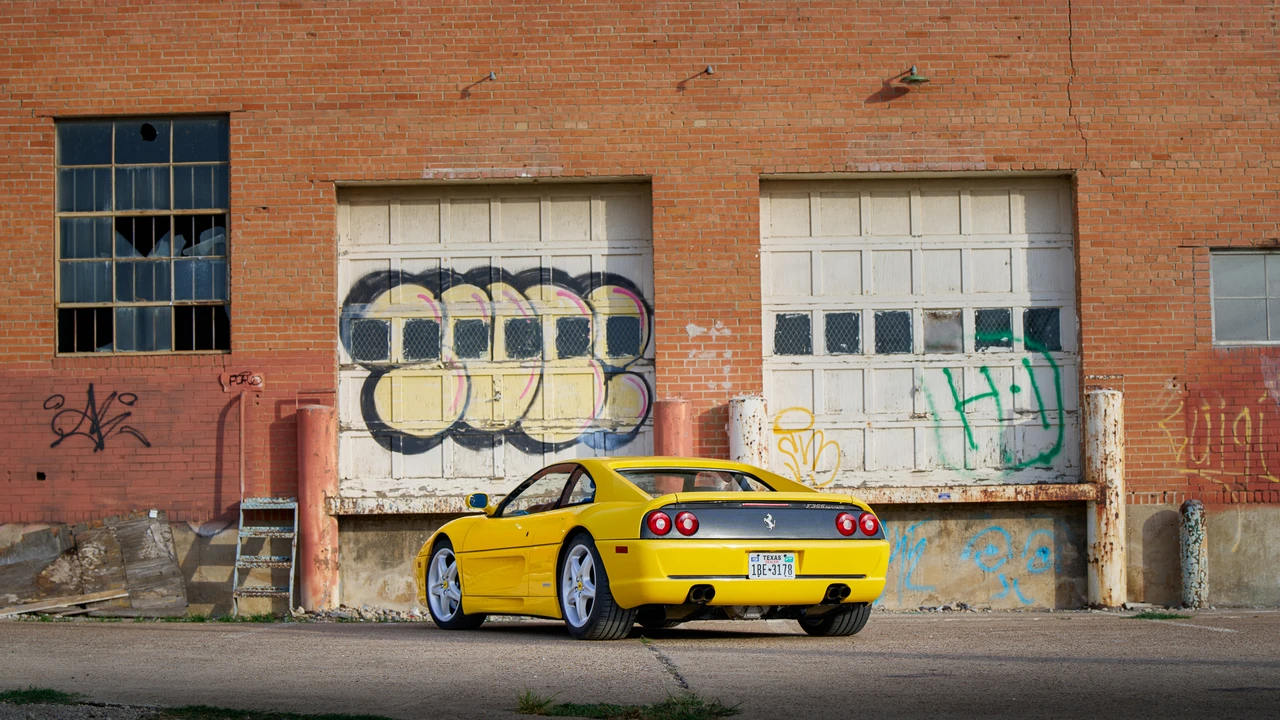 1995 Ferrari F355 Berlinetta - Image 13 of 31