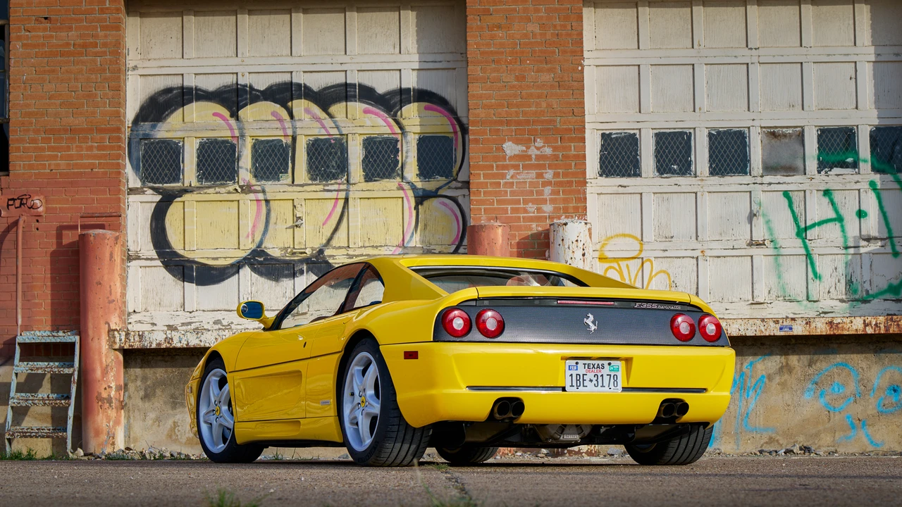 1995 Ferrari F355 Berlinetta - Image 14 of 31