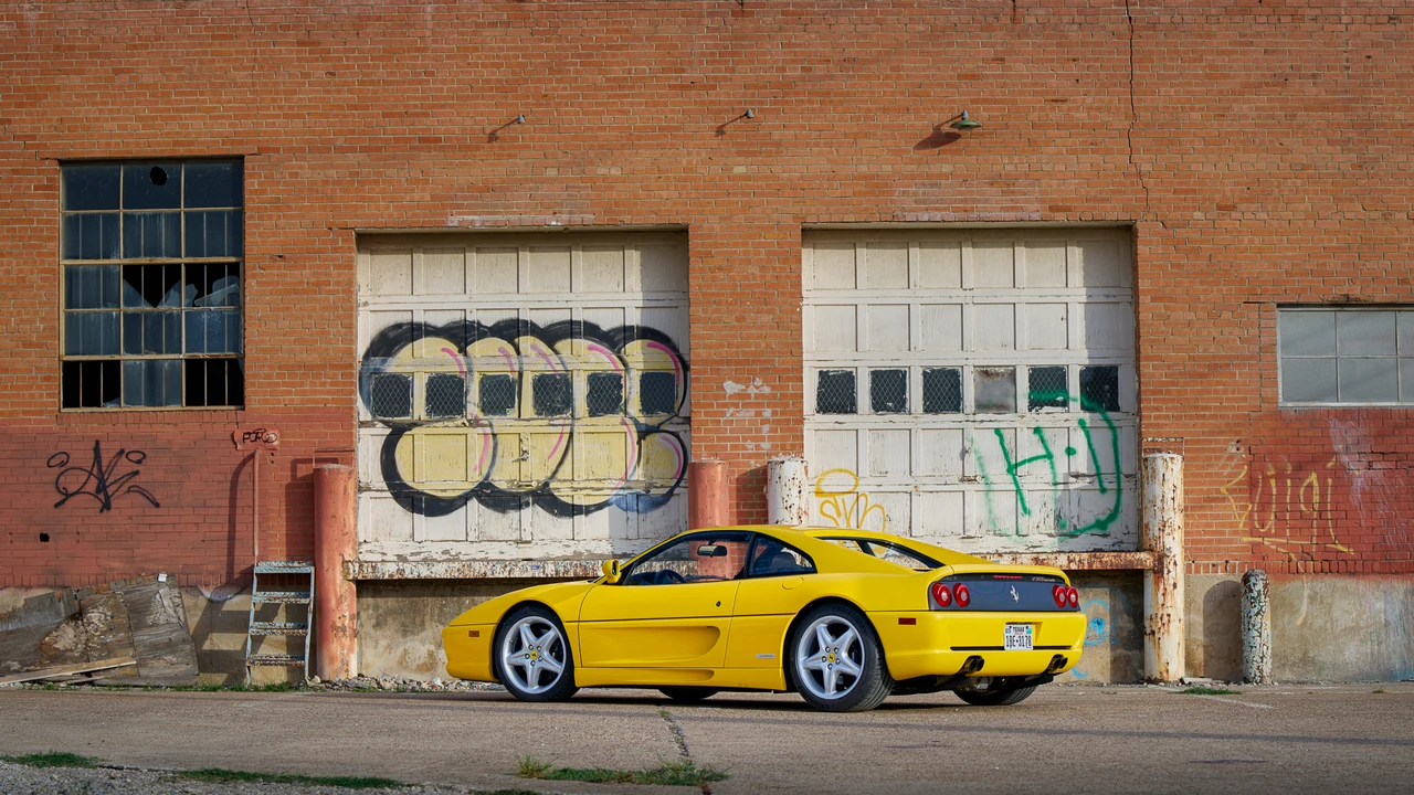 1995 Ferrari F355 Berlinetta - Image 12 of 31