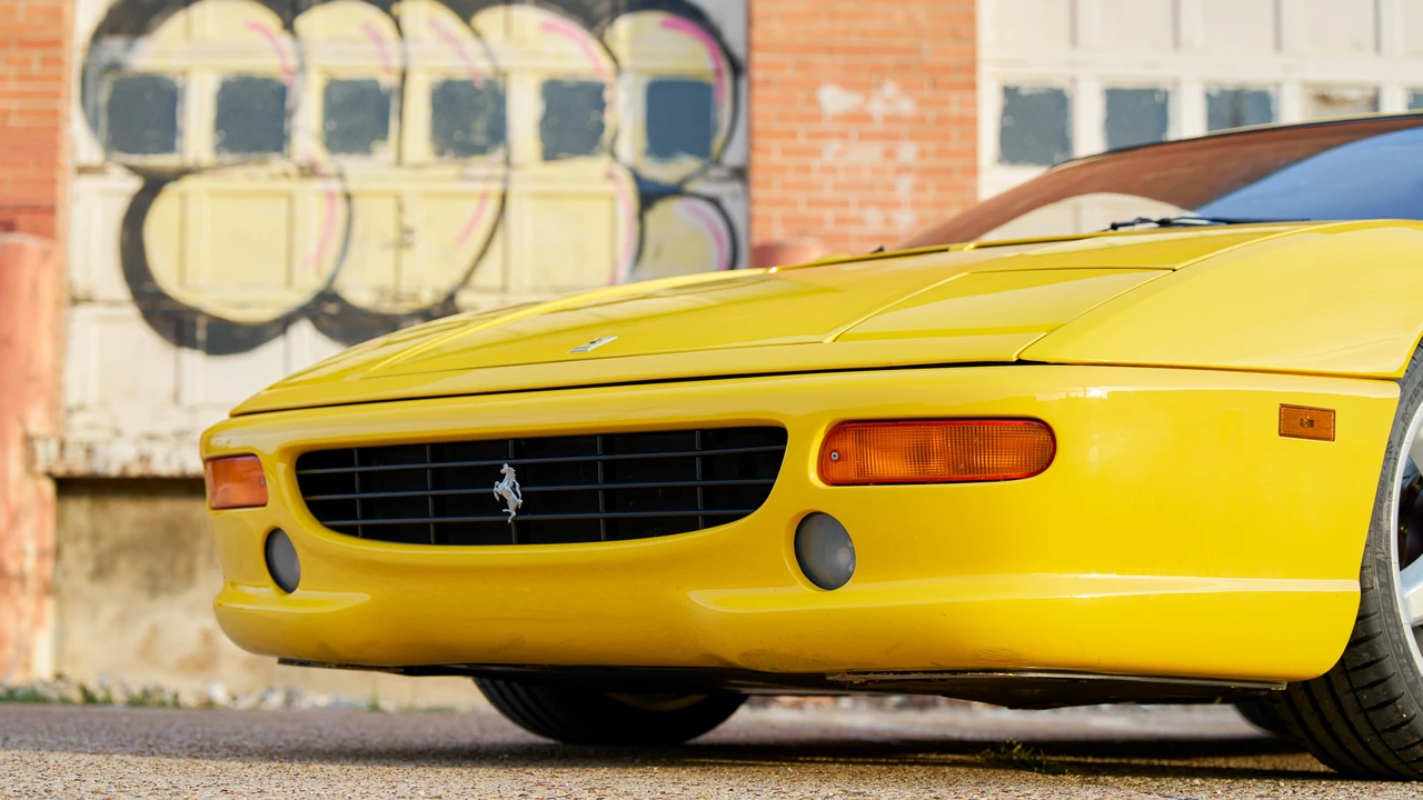 1995 Ferrari F355 Berlinetta - Image 29 of 31