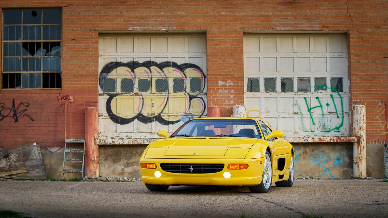 1995 Ferrari F355 Berlinetta - Image 3 of 31