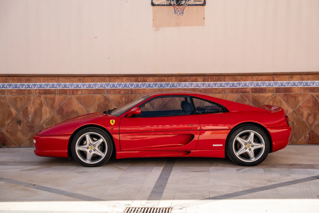 1995 Ferrari F355 Berlinetta - Image 4 of 31
