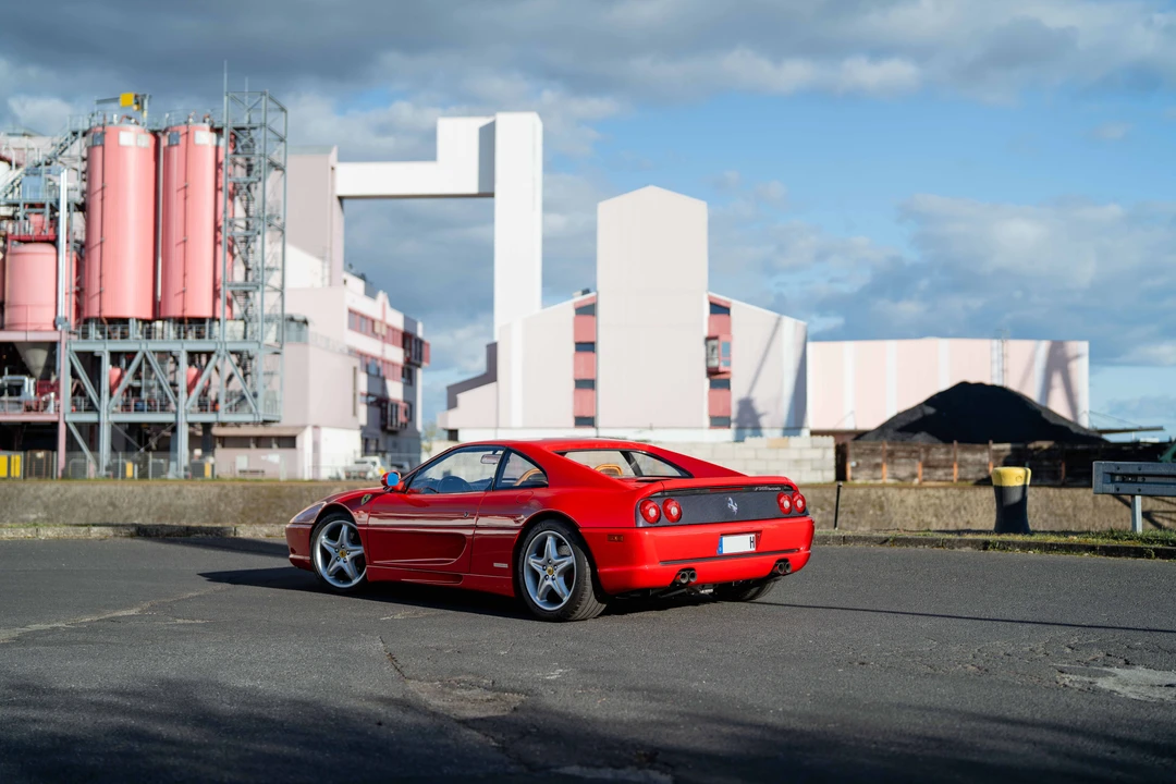 1995 Ferrari F355 Berlinetta - Image 5 of 31