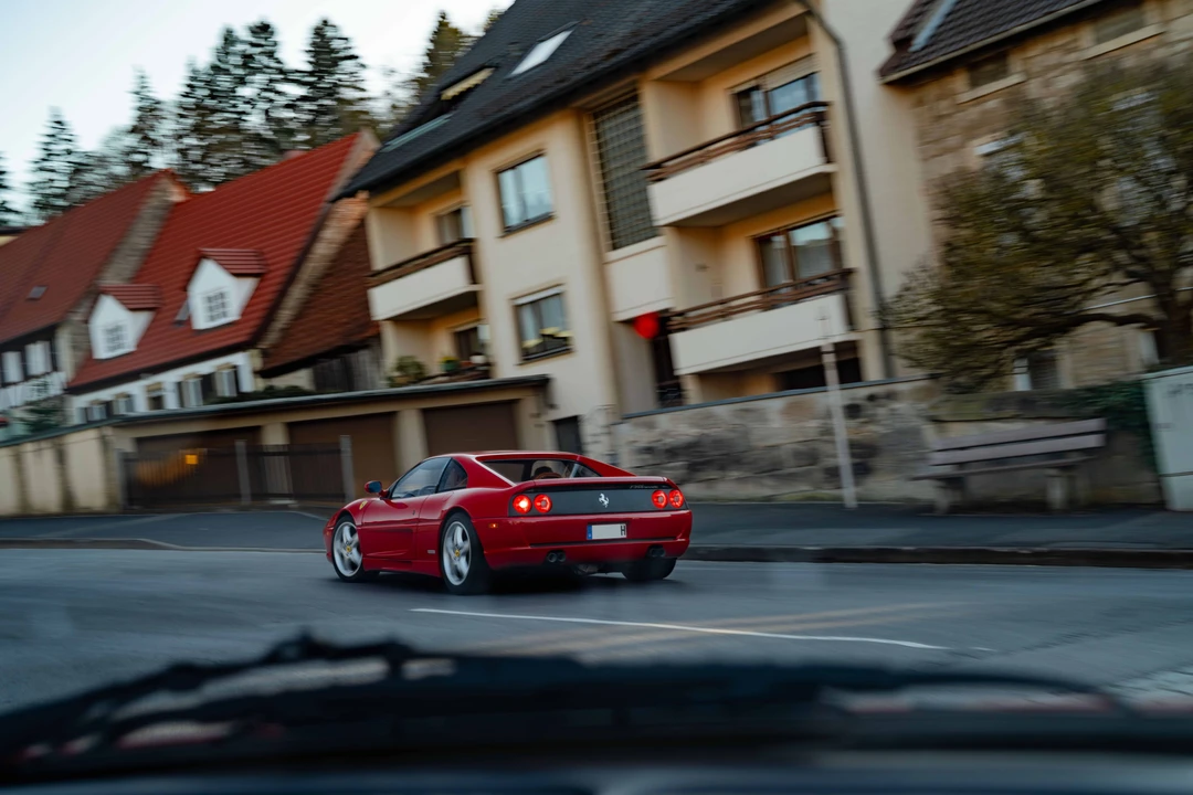 1995 Ferrari F355 Berlinetta - Image 11 of 31