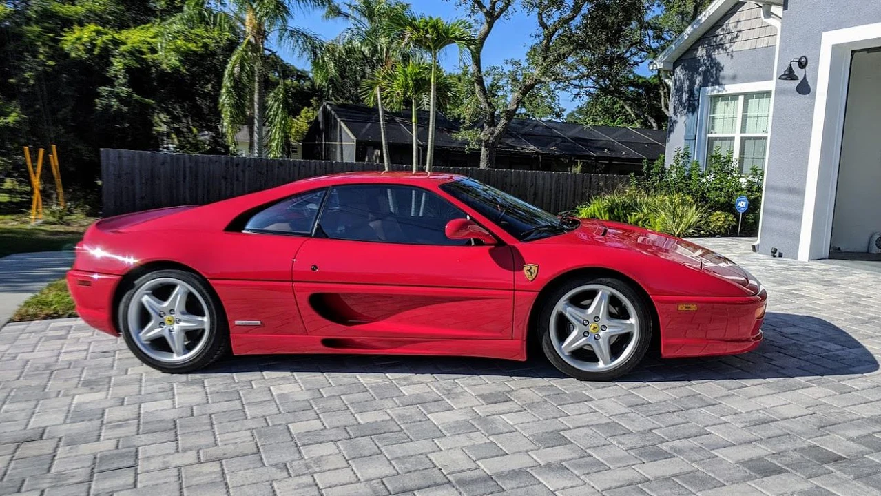 1995 Ferrari F355 Berlinetta - Image 2 of 31