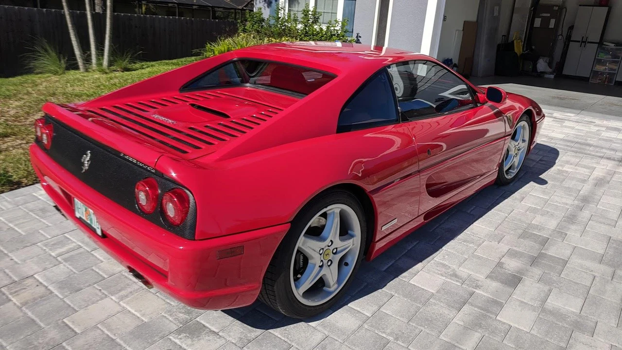 1995 Ferrari F355 Berlinetta - Image 19 of 31