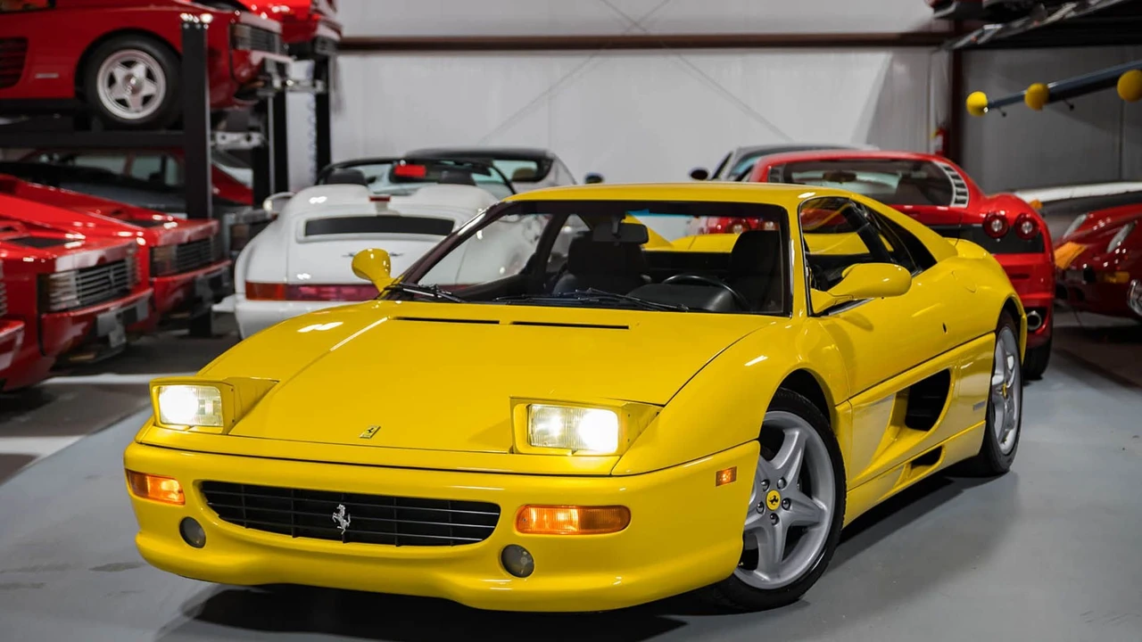 1995 Ferrari F355 Berlinetta - Image 28 of 31