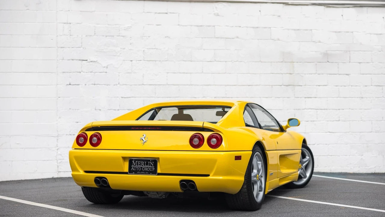 1995 Ferrari F355 Berlinetta - Image 26 of 31
