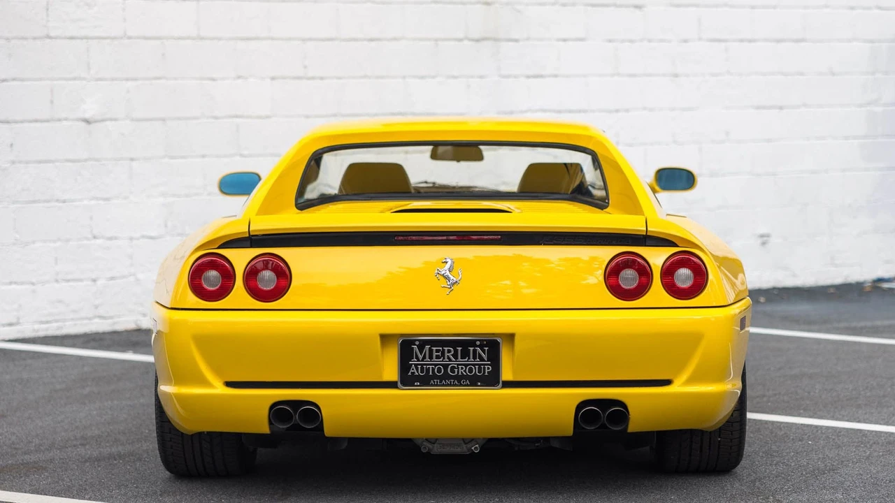 1995 Ferrari F355 Berlinetta - Image 27 of 31