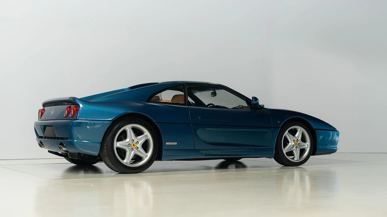 1995 Ferrari F355 Berlinetta - Image 4 of 31