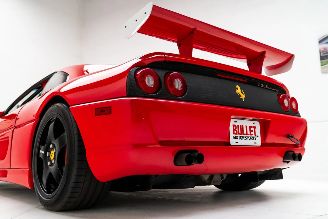 1995 Ferrari F355 Berlinetta - Image 28 of 31