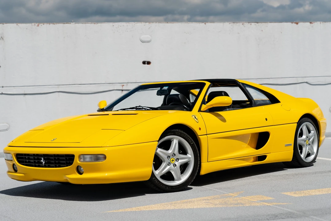 1995 Ferrari F355 GTS - Image 4 of 31