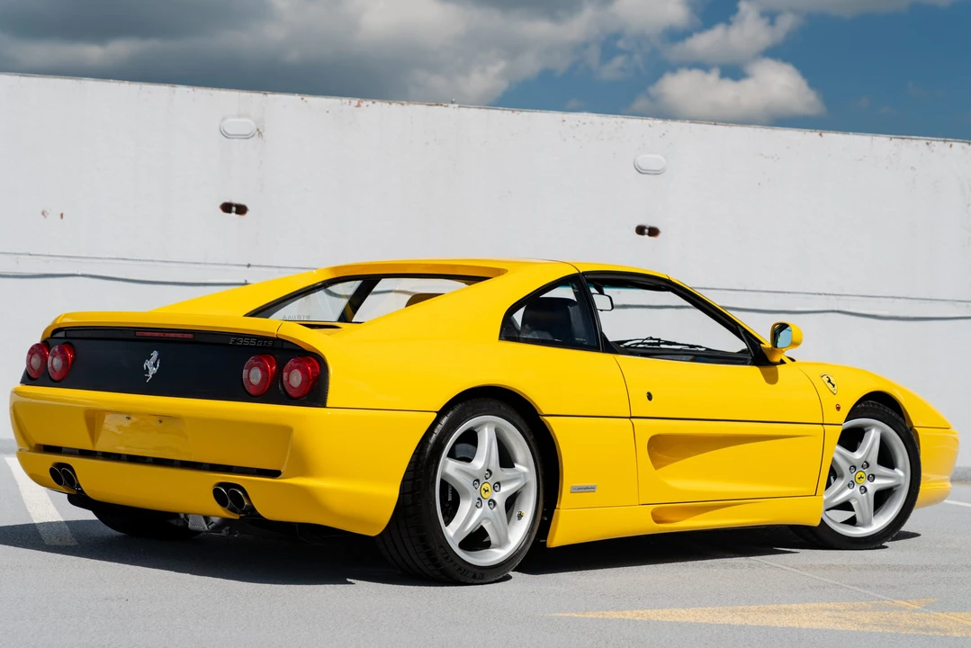1995 Ferrari F355 GTS - Image 11 of 31