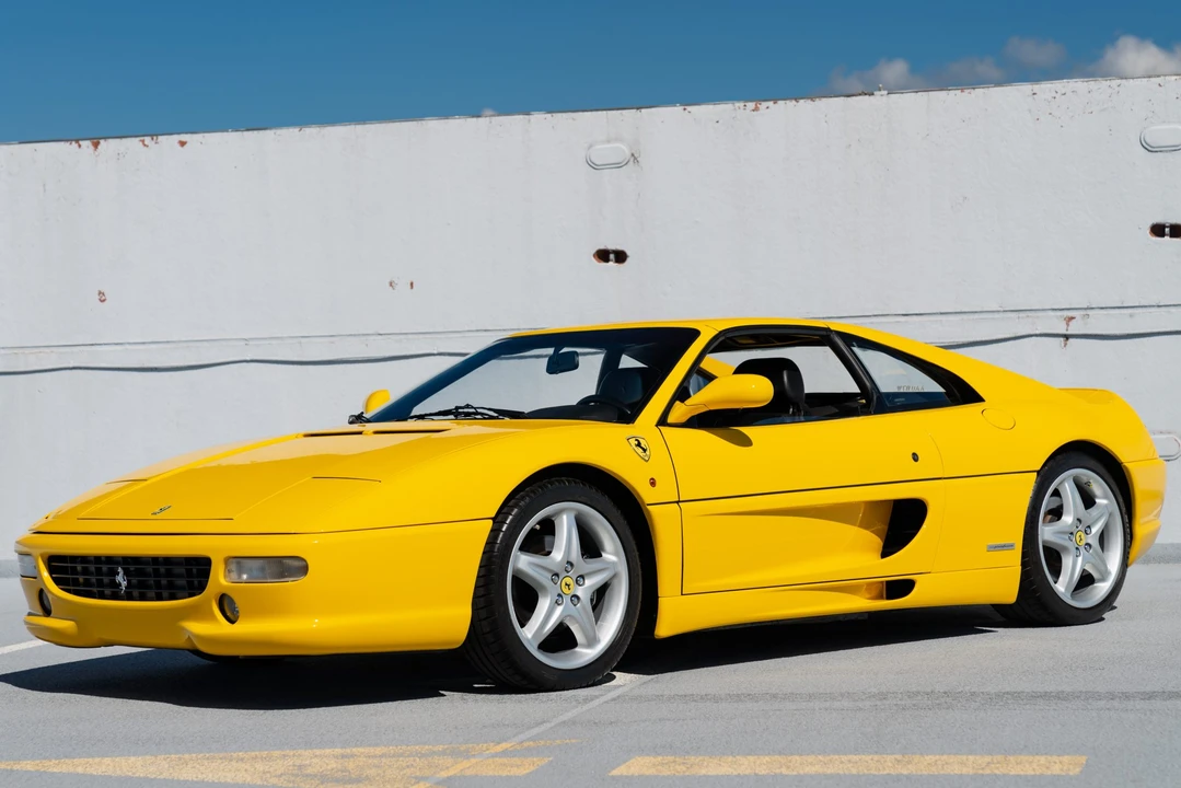 1995 Ferrari F355 GTS - Image 2 of 31