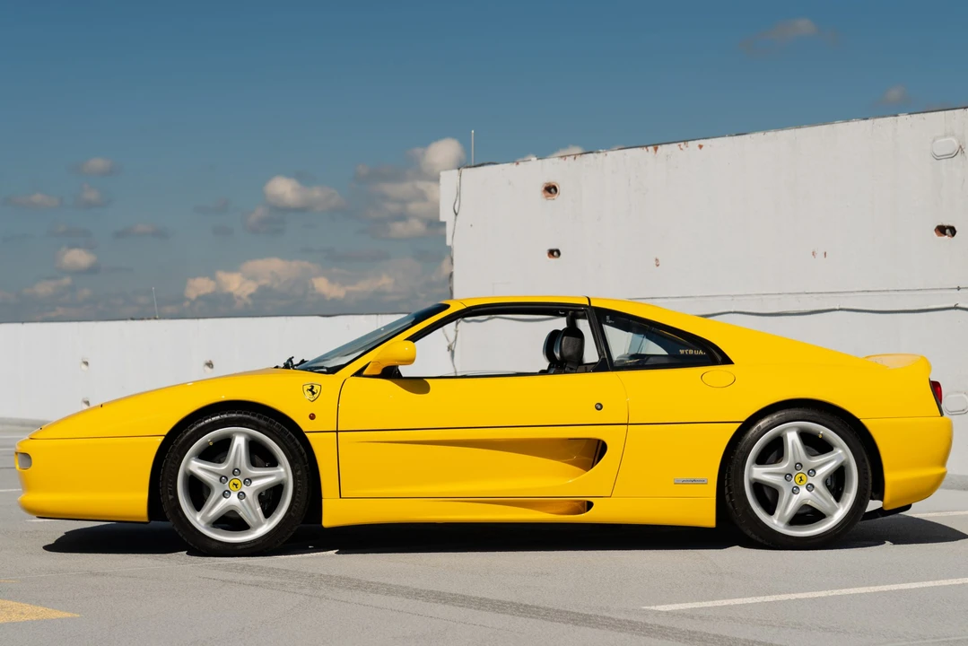 1995 Ferrari F355 GTS - Image 6 of 31