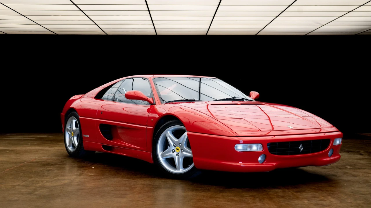 1995 Ferrari F355 GTS - Image 9 of 31