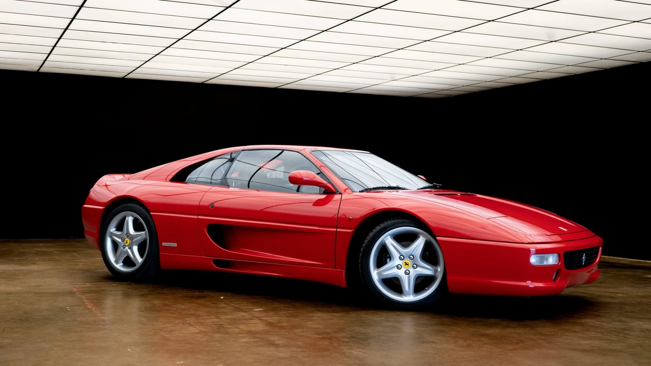 1995 Ferrari F355 GTS - Image 24 of 31