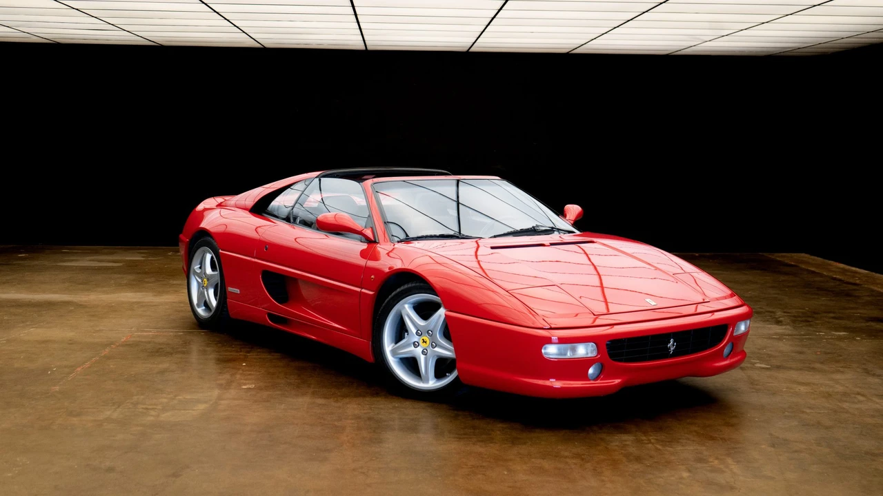 1995 Ferrari F355 GTS - Image 14 of 31