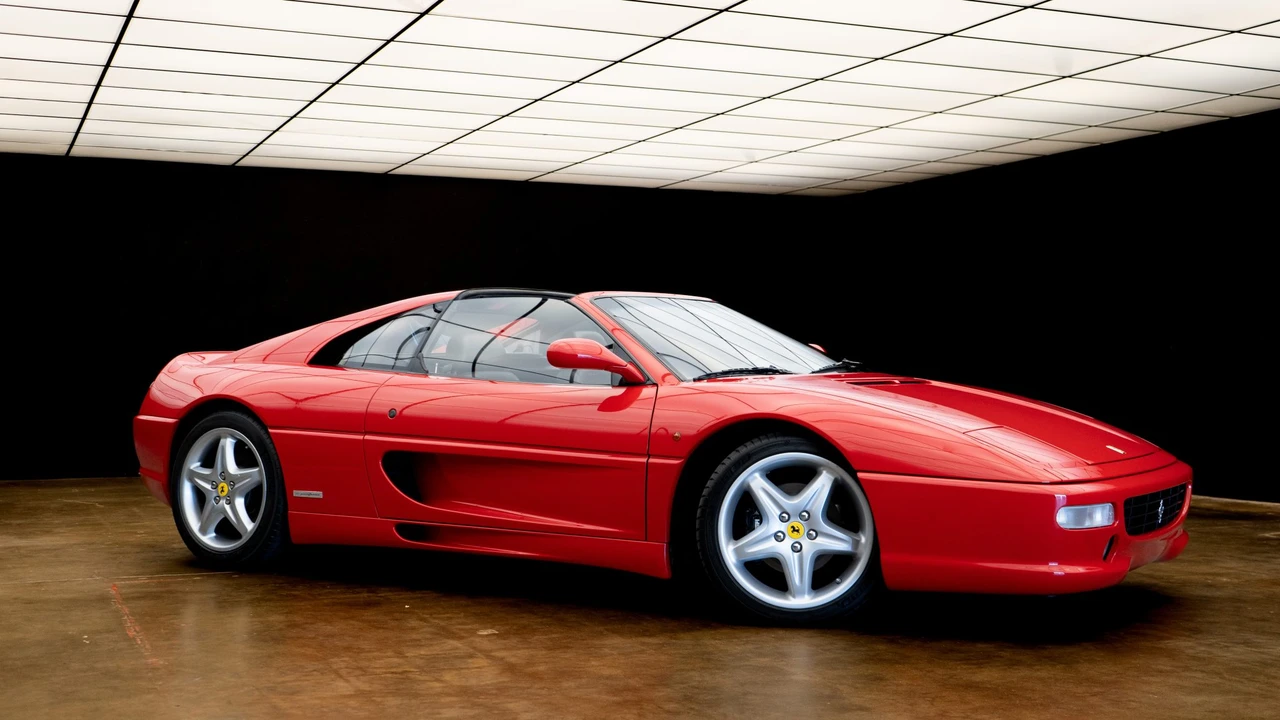 1995 Ferrari F355 GTS - Image 23 of 31