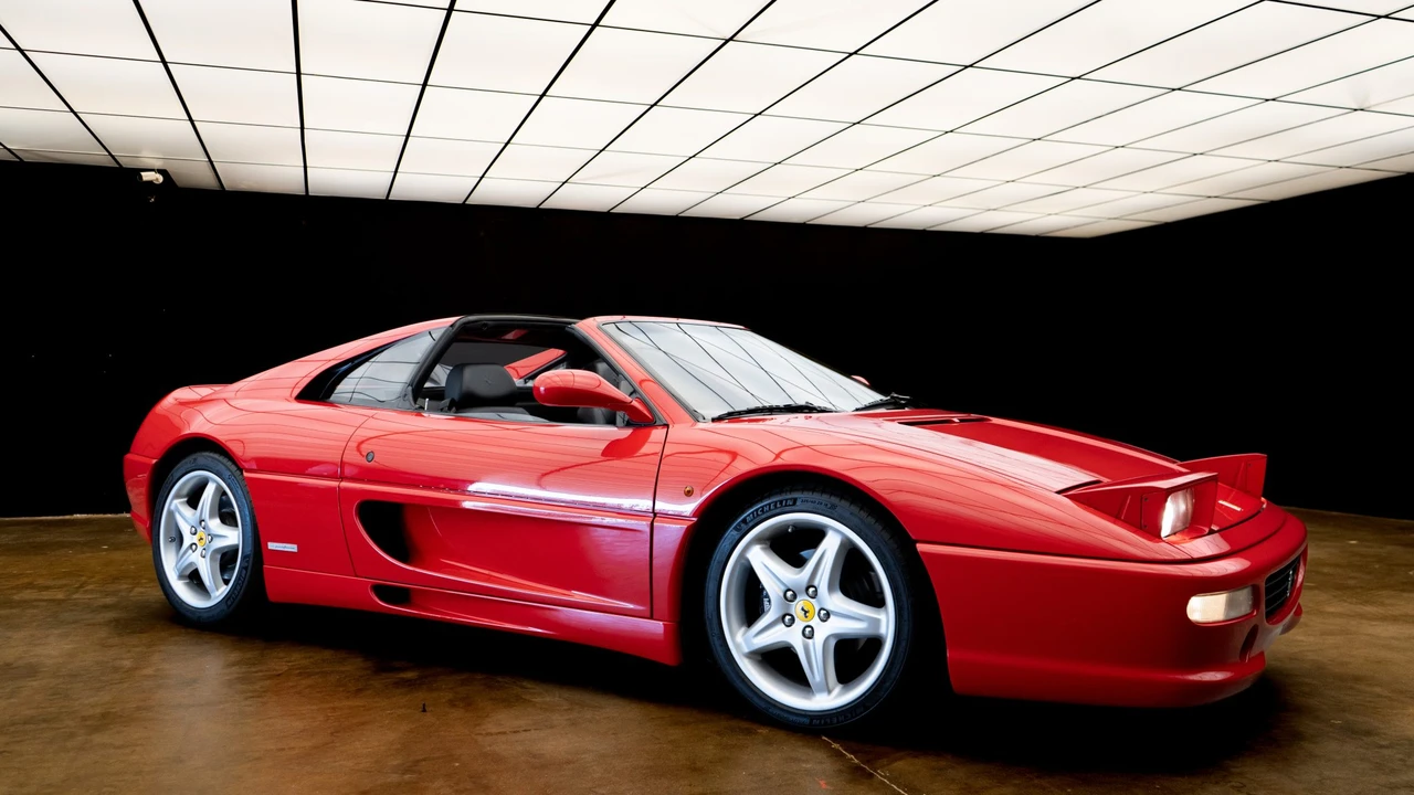 1995 Ferrari F355 GTS - Image 22 of 31