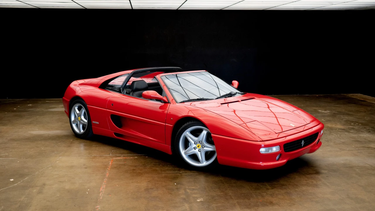 1995 Ferrari F355 GTS - Image 21 of 31