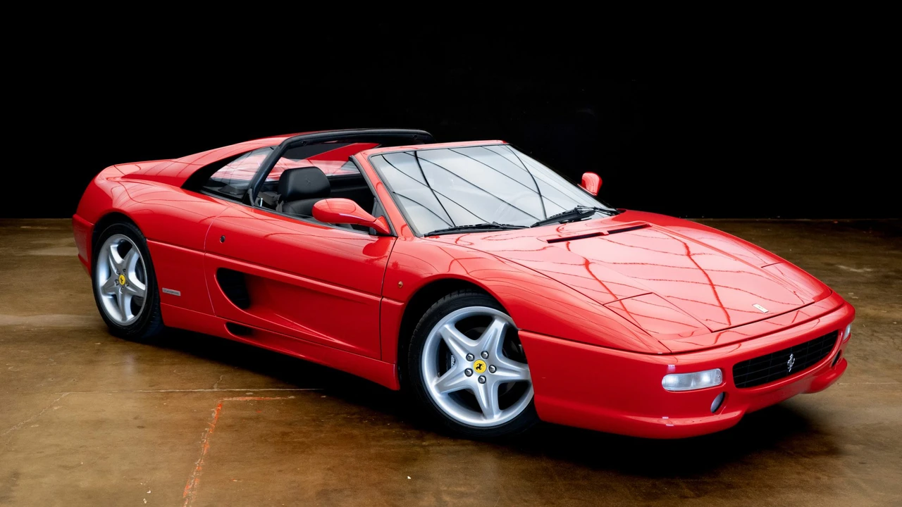 1995 Ferrari F355 GTS - Image 18 of 31