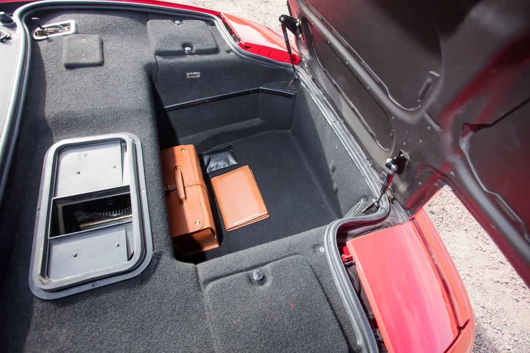 1995 Ferrari F355 GTS - Image 10 of 31