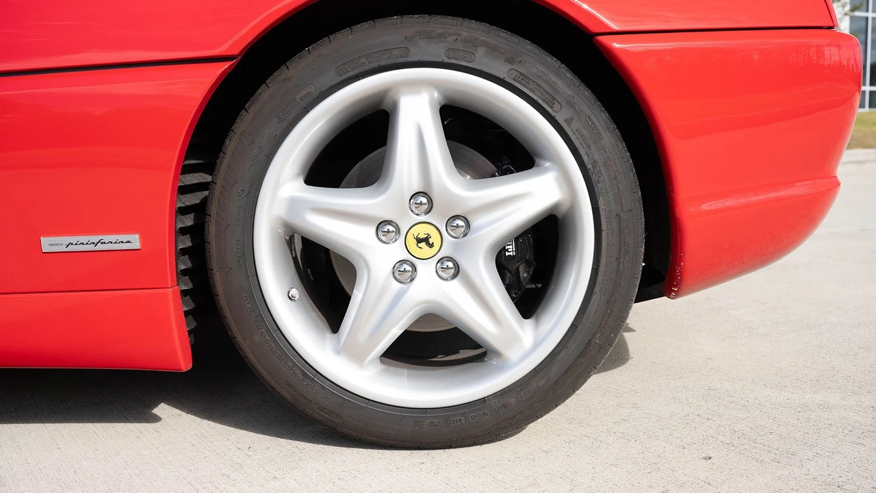 1995 Ferrari F355 GTS - Image 19 of 31