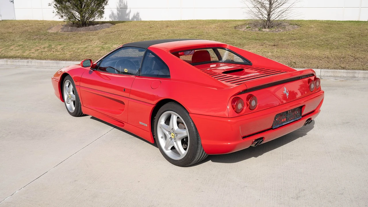 1995 Ferrari F355 GTS - Image 5 of 31