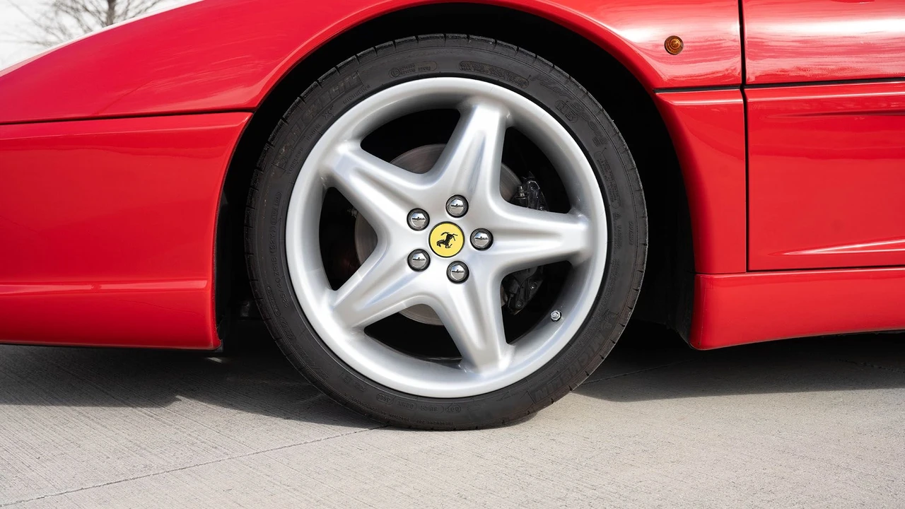 1995 Ferrari F355 GTS - Image 18 of 31
