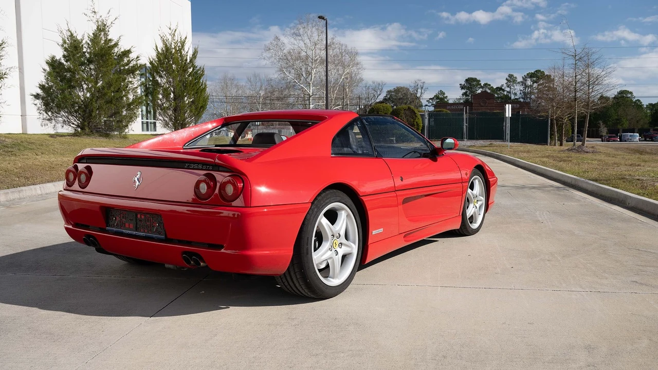 1995 Ferrari F355 GTS - Image 7 of 31