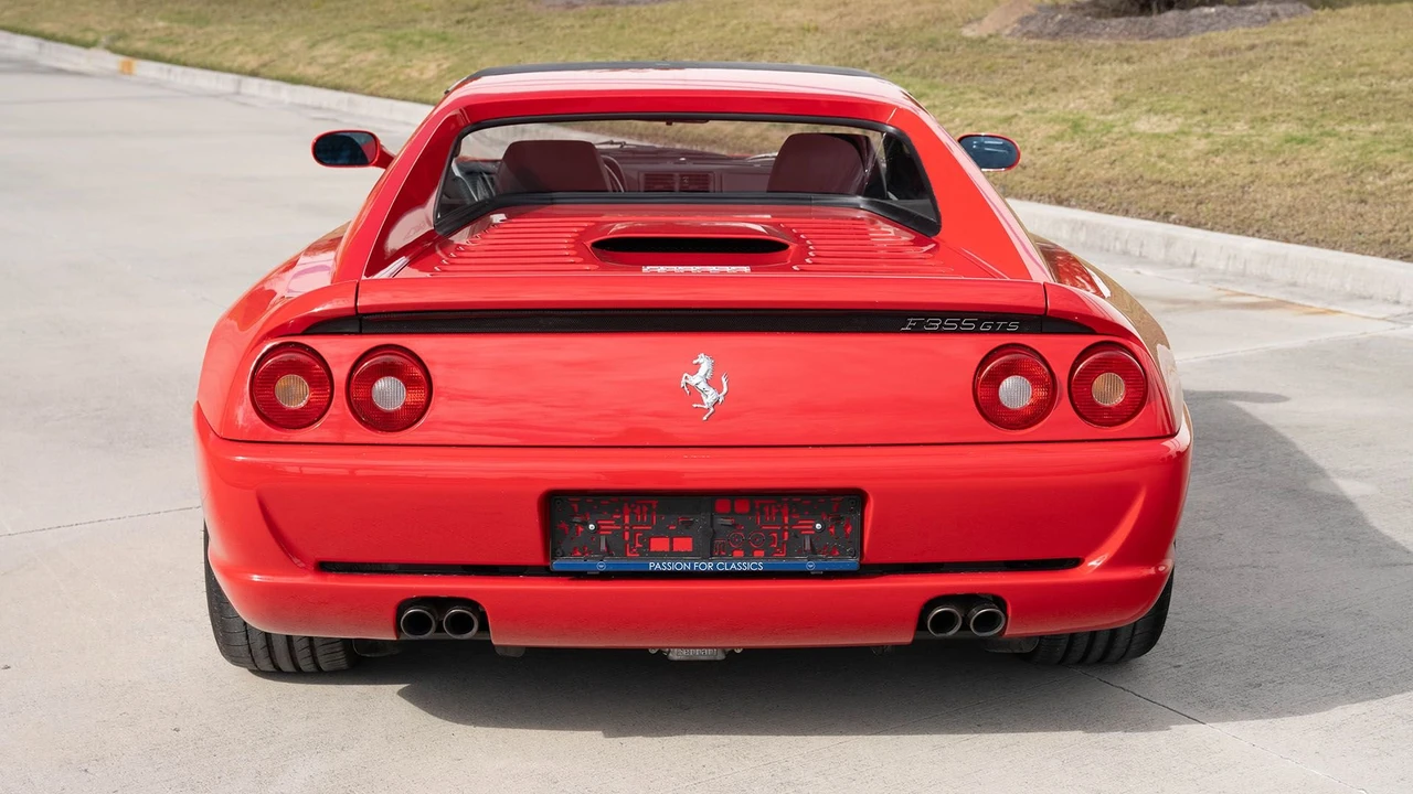 1995 Ferrari F355 GTS - Image 12 of 31