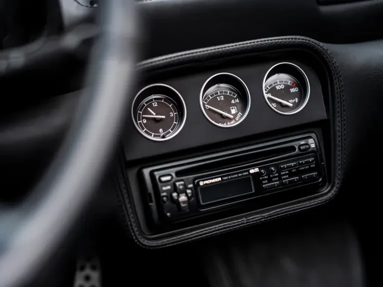 1995 Ferrari F355 GTS - Image 14 of 30