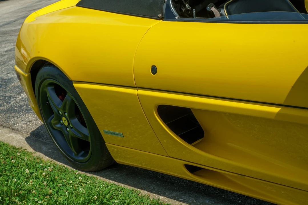 1995 Ferrari F355 Spider - Image 15 of 31