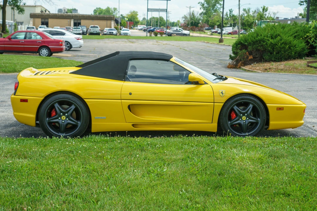 1995 Ferrari F355 Spider - Image 5 of 31