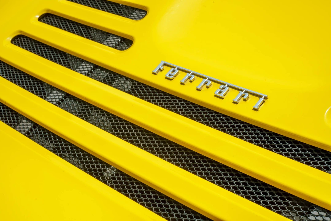 1995 Ferrari F355 Spider - Image 23 of 31