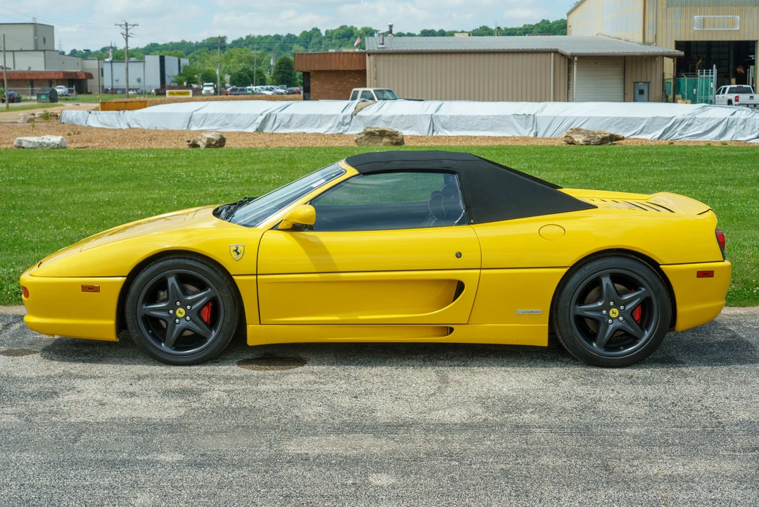 1995 Ferrari F355 Spider - Image 8 of 31